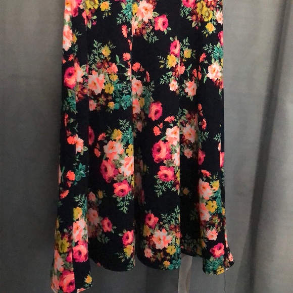 sleeveless floral dress x-small - Picture 3 of 4